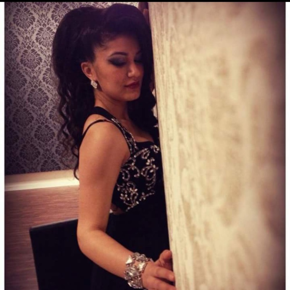 Maxi strapless black dress